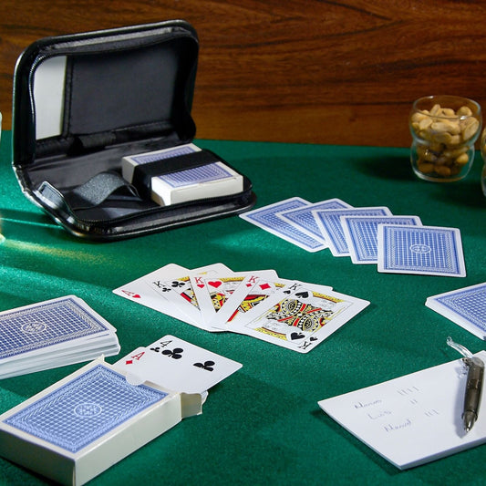 JUEGO DE CARTAS ROYAL CON LIBRETA Y PLUMA ESTUCHE CURPIEL (JM 009)