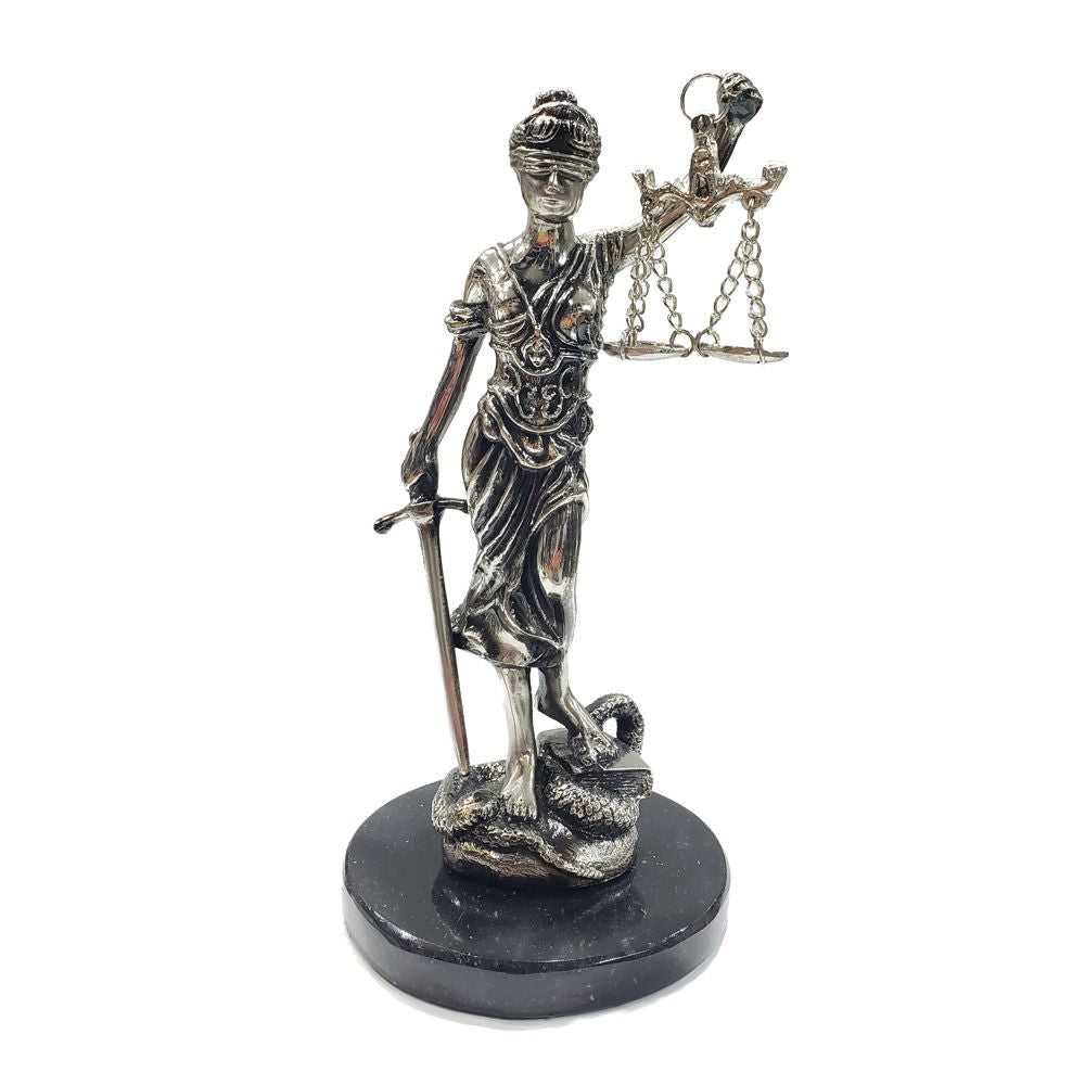 JUSTICIA PGR MEDIANA 23 CM