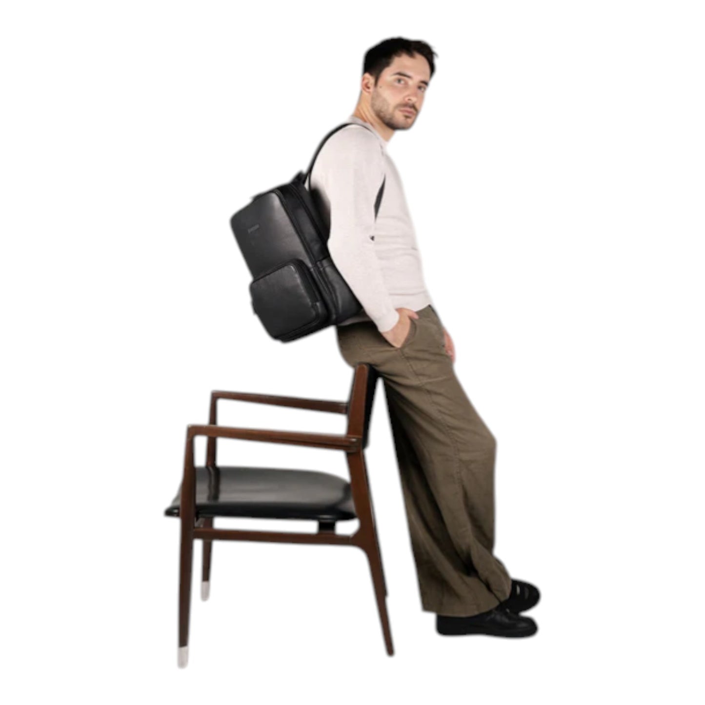 MOCHILA DE PIEL SLIM NEGRA (LL2216 NE)