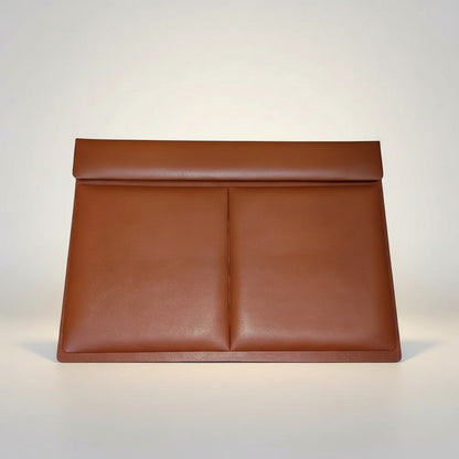 Regalos Ejecutivos Ortiz honey brown leather desk set, 6-piece set with base mat, memo holder, photo frame, waste bin, pen cup, and mouse pad.